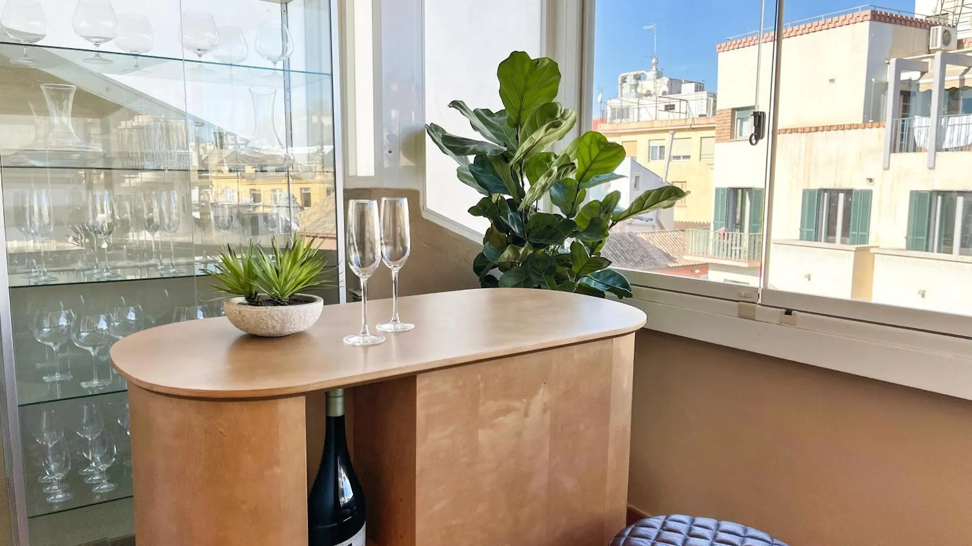 Tennessee Penthouse Málaga 0*,  España